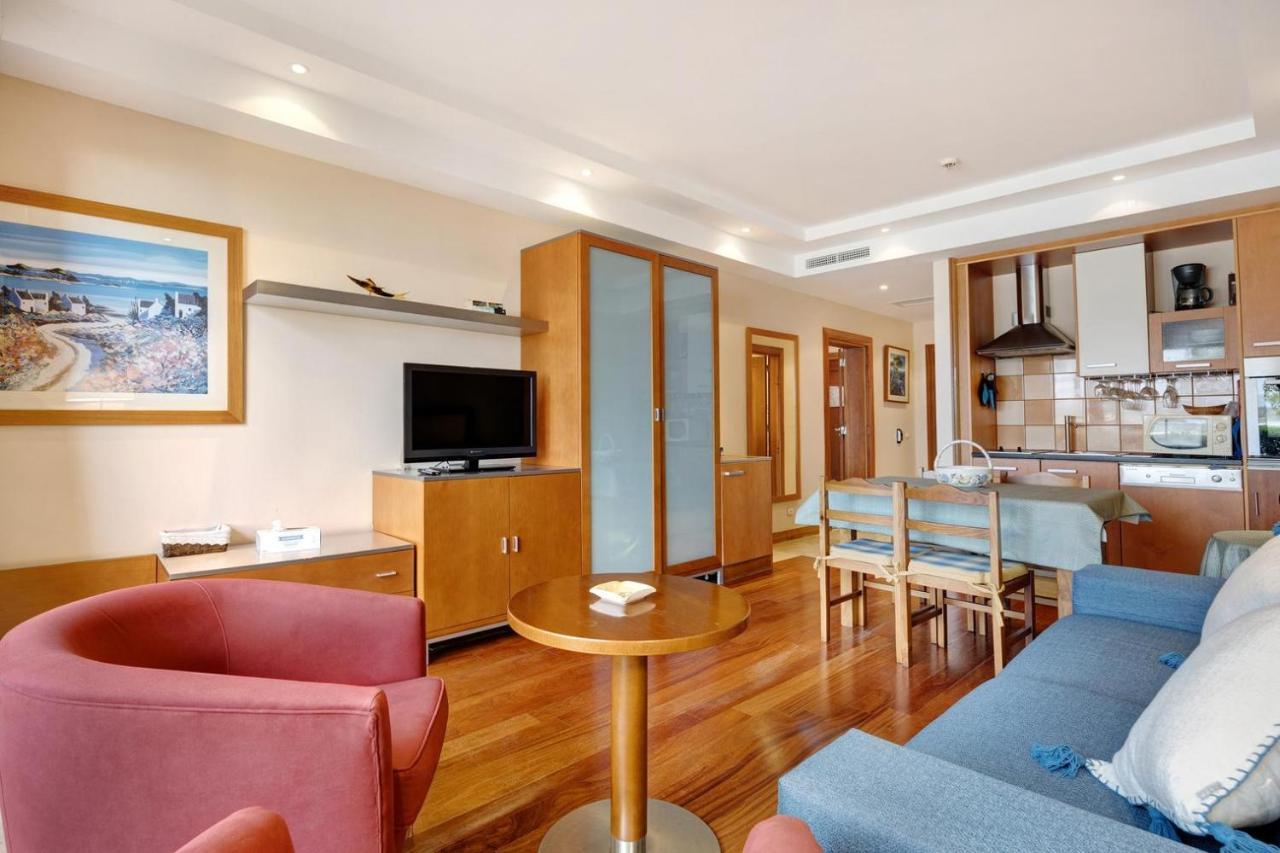 Boca Do Rio - Apartamento 109 エストンバル エクステリア 写真